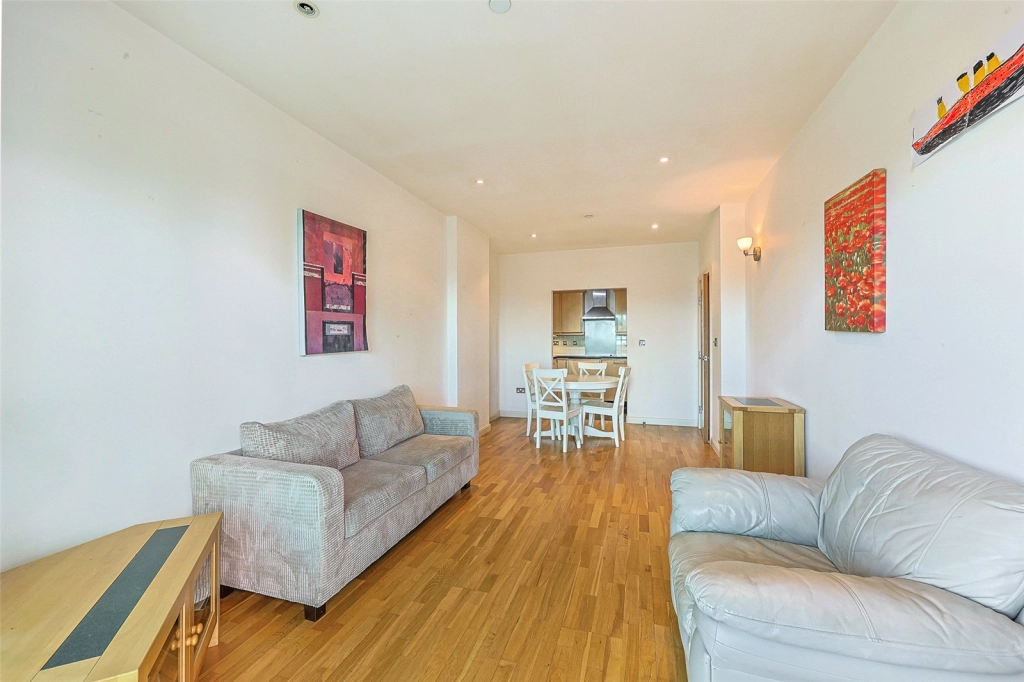 2 bedrooms apartments/flats for sale in Uxbridge Road, Ealing - W5 view 3