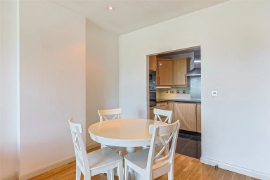 Uxbridge Road, Ealing W5 image 4