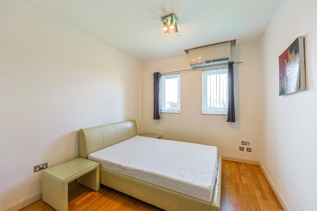 2 bedrooms apartments/flats for sale in Uxbridge Road, Ealing - W5 view 6