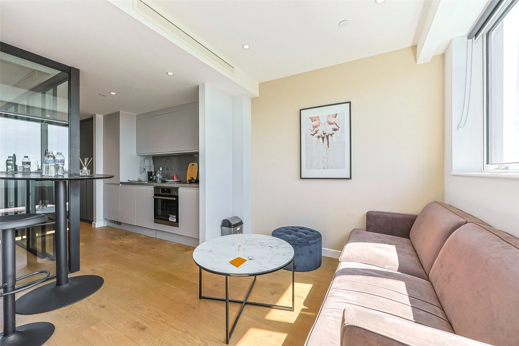 Studio apartments/flats for sale in Harrow Road, Wembley - HA9 view 6