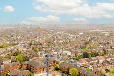 Heartwood Boulevard, London - W3 view 11
