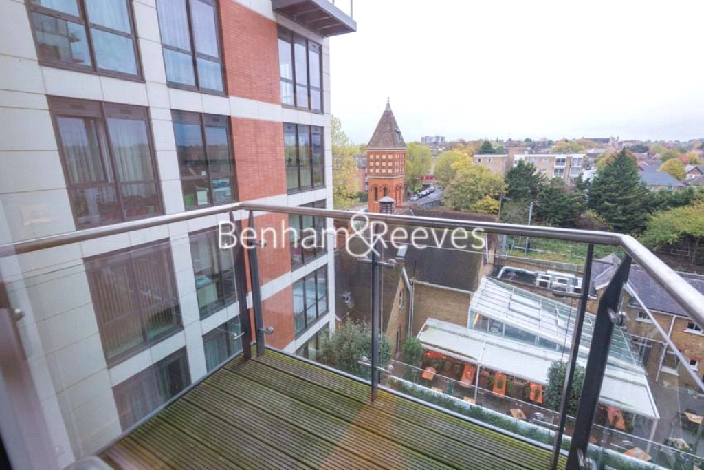 1 bedroom apartments/flats for sale in Longfield Avenue, London - W5 view 5