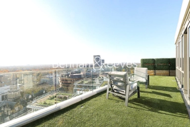 Longfield Avenue, London - W5 view 6