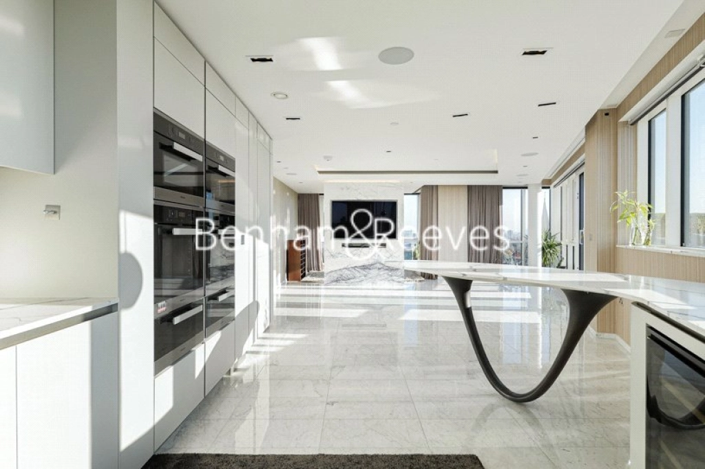 3 bedrooms apartments/flats for sale in Longfield Avenue, London - W5 view 12