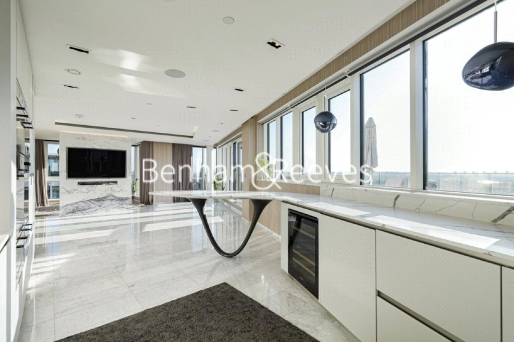 3 bedrooms apartments/flats for sale in Longfield Avenue, London - W5 view 17