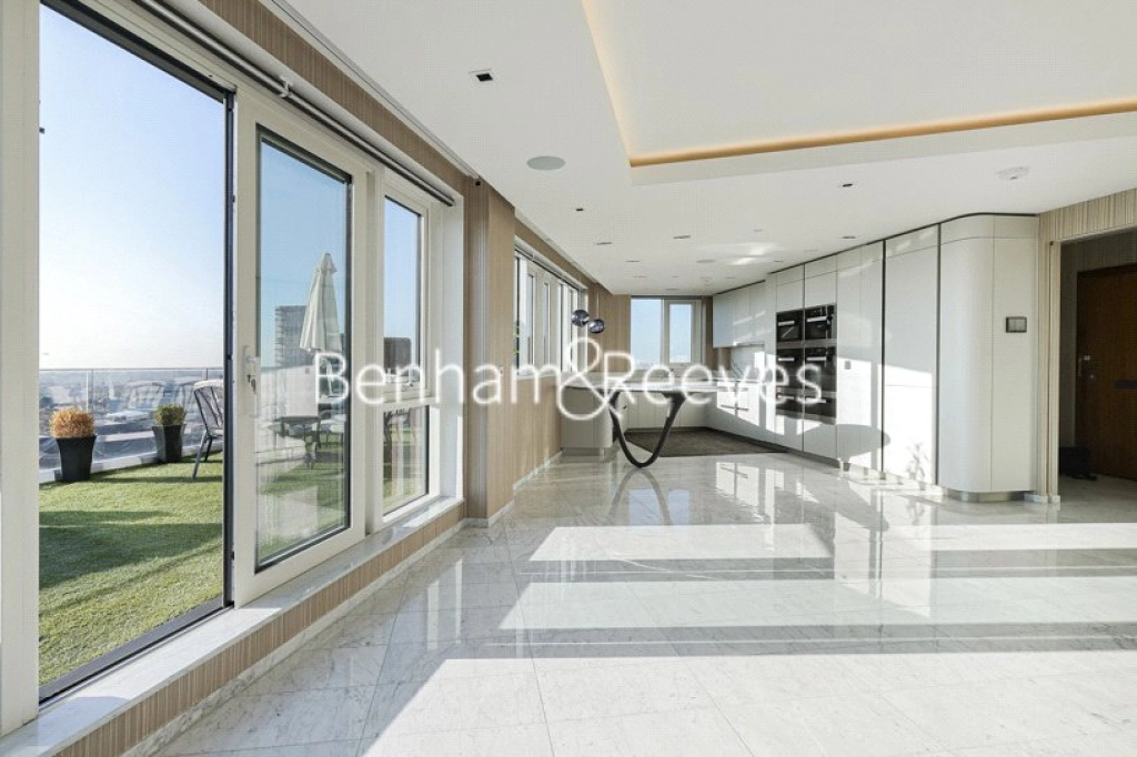 3 bedrooms apartments/flats for sale in Longfield Avenue, London - W5 view 21