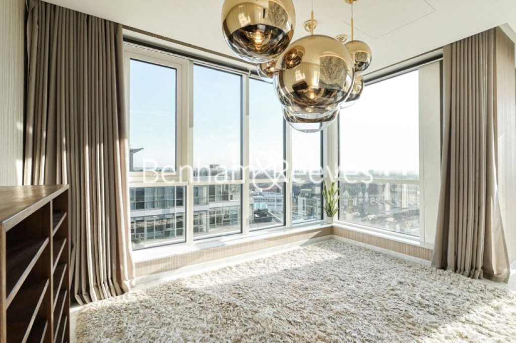 3 bedrooms apartments/flats for sale in Longfield Avenue, London - W5 view 22