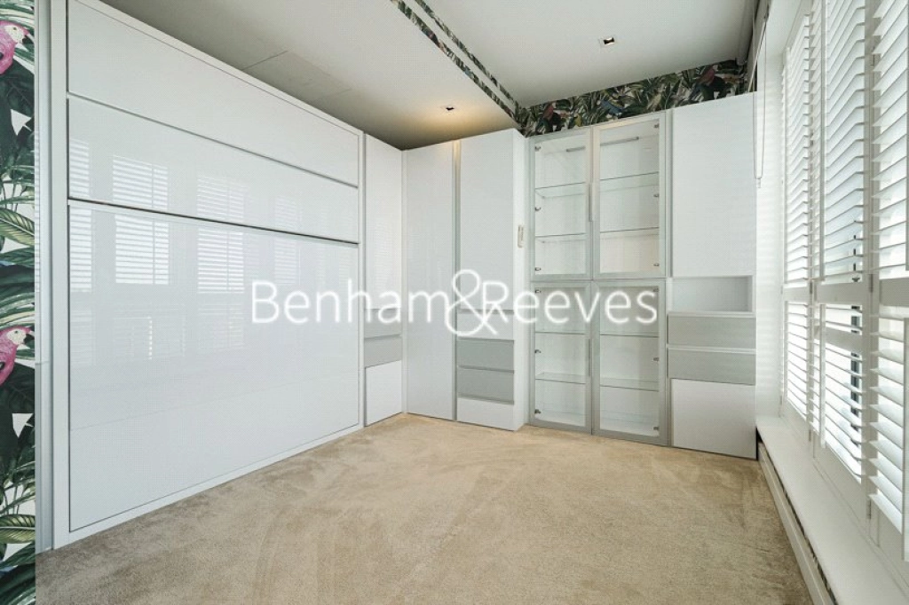 3 bedrooms apartments/flats for sale in Longfield Avenue, London - W5 view 26