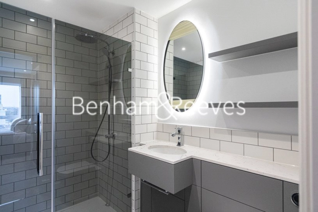 2 bedrooms apartments/flats for sale in Filmworks Walk, London - W5 view 4
