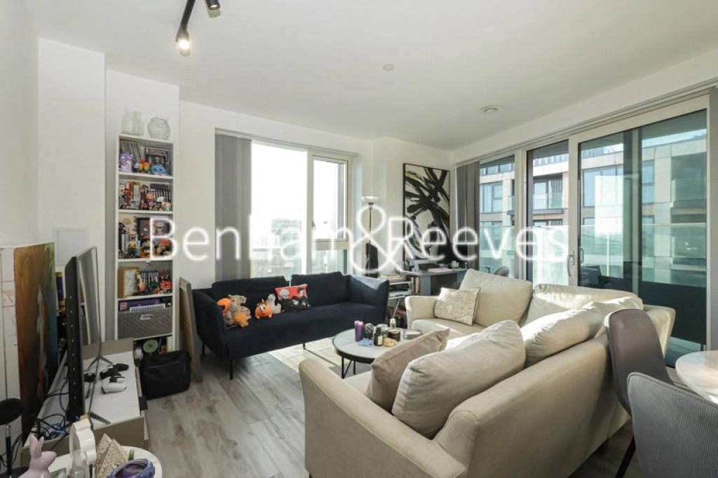 2 bedrooms apartments/flats for sale in Portal Way, London - W3 view 13
