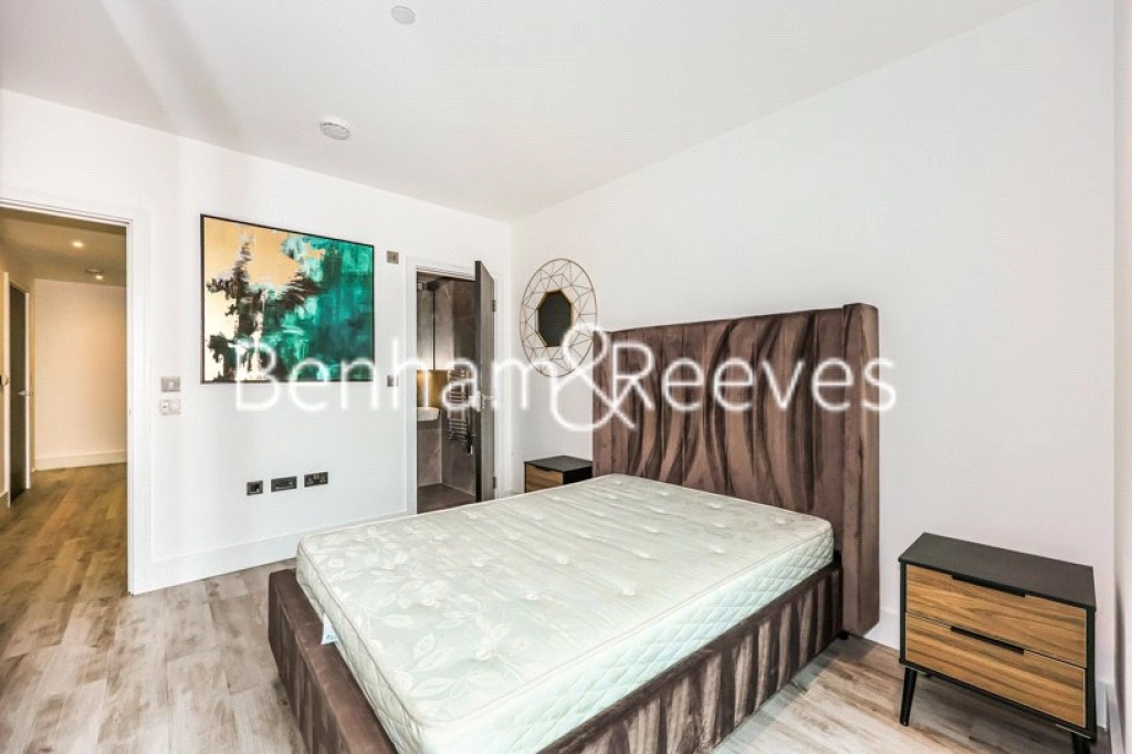 2 bedrooms apartments/flats for sale in Portal Way, London - W3 view 12
