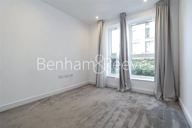Cedrus Avenue, Southall - UB1 view 8