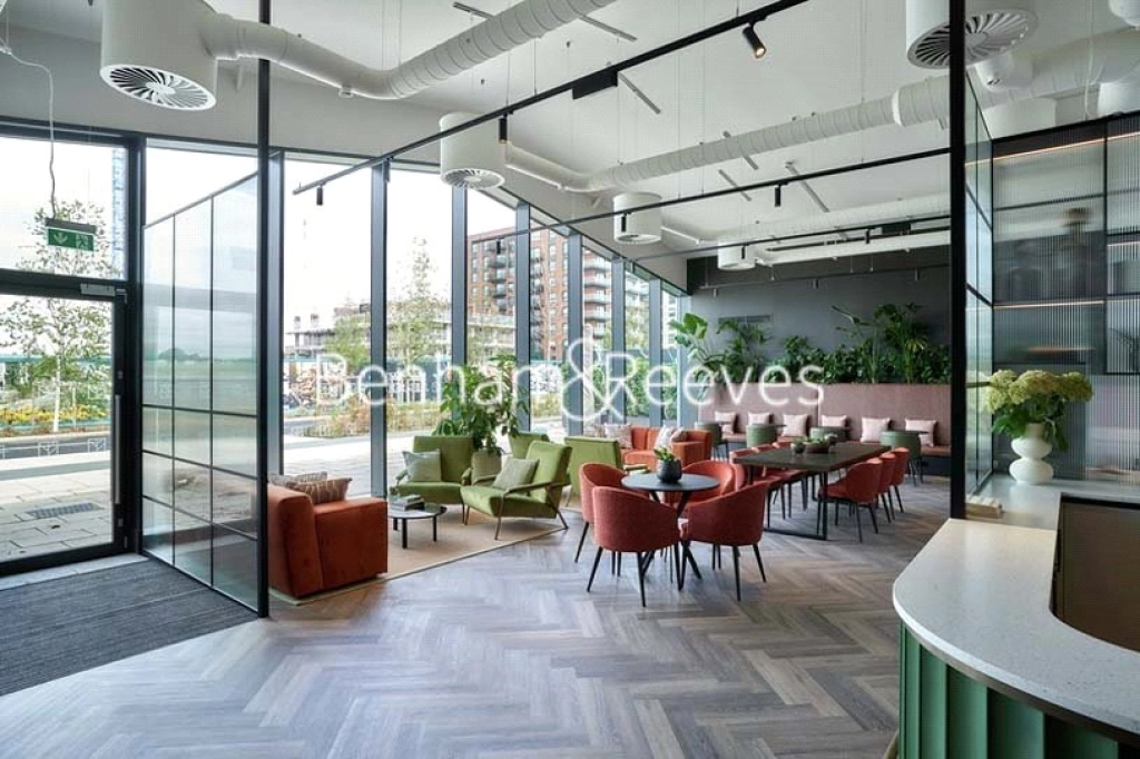2 bedrooms apartments/flats for sale in Cedrus Avenue, Southall - UB1 view 11