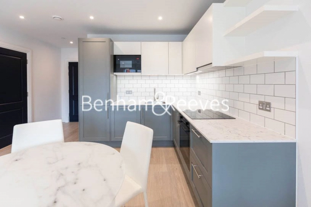 1 bedroom apartments/flats for sale in Filmworks Walk, London - W5 view 5