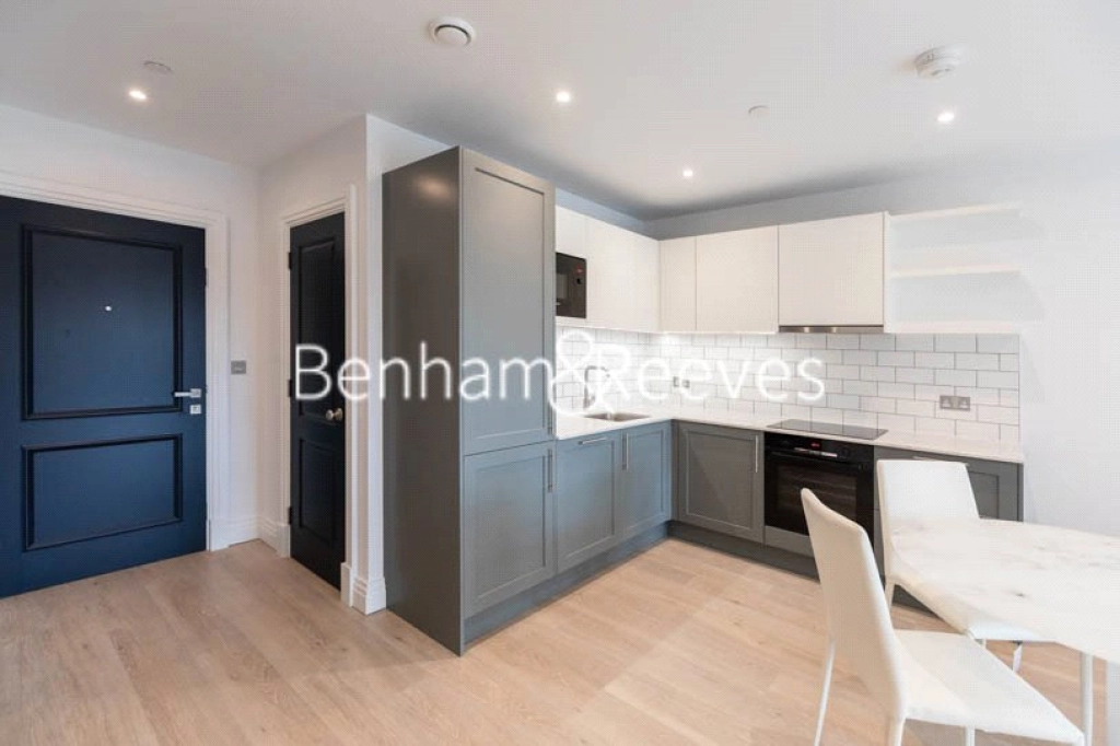 1 bedroom apartments/flats for sale in Filmworks Walk, London - W5 view 10