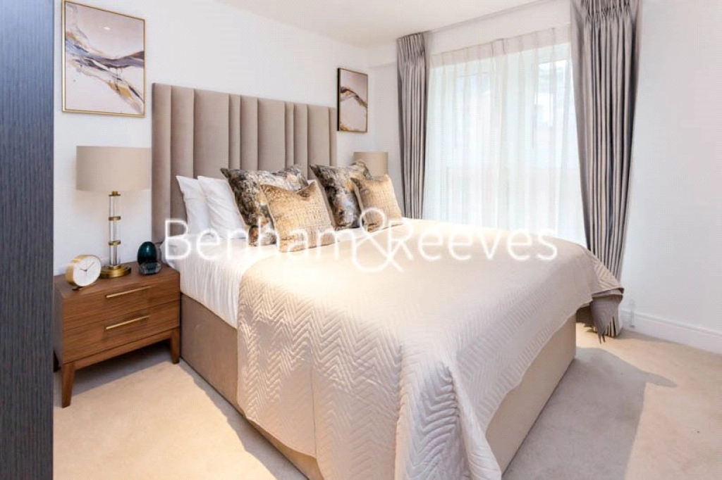 2 bedrooms apartments/flats for sale in New Broadway, London - W5 view 4