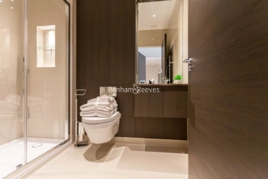 New Broadway, London - W5 view 7