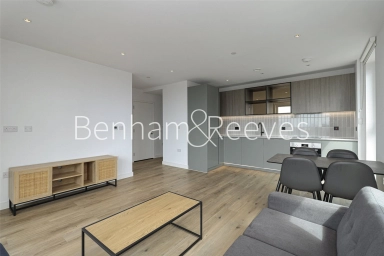 Cedrus Avenue, Southall - UB1 view 20