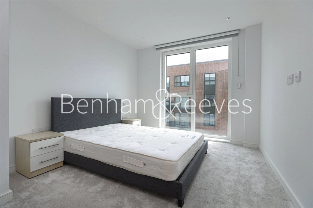 2 bedrooms apartments/flats for sale in Cedrus Avenue, Southall - UB1 view 21