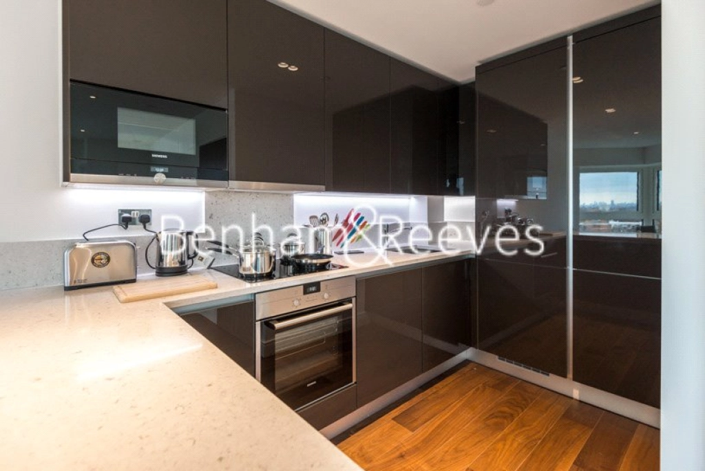 2 bedrooms apartments/flats for sale in Longfield Avenue, London - W5 view 2