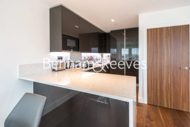 Longfield Avenue, London - W5 view 6
