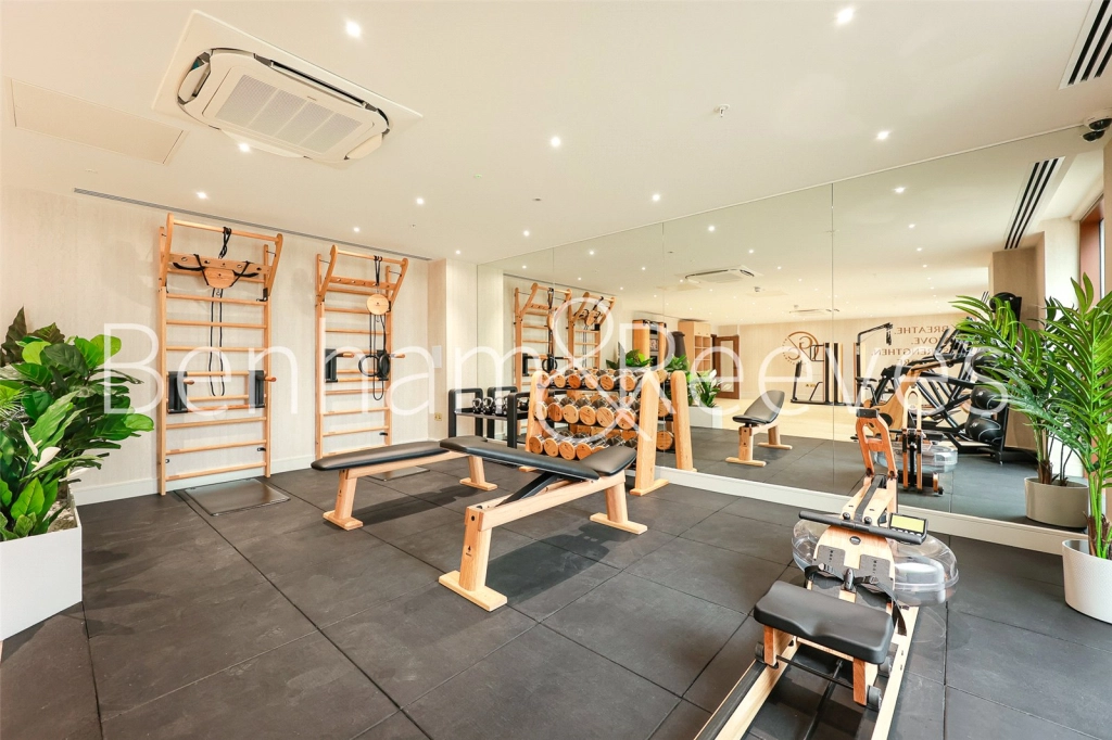 1 bedroom apartments/flats for sale in Horn Lane, London - W3 view 10