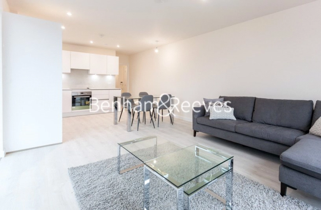 2 bedrooms apartments/flats for sale in Hargrave Drive, Harrow - HA1 view 5
