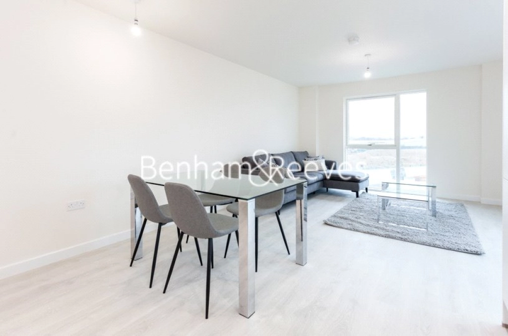 2 bedrooms apartments/flats for sale in Hargrave Drive, Harrow - HA1 view 12