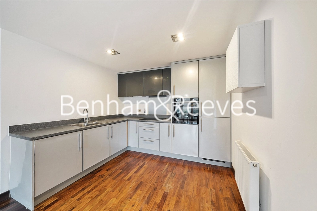 2 bedrooms apartments/flats for sale in Kings Mill Way, Denham, Uxbridge - UB9 view 2