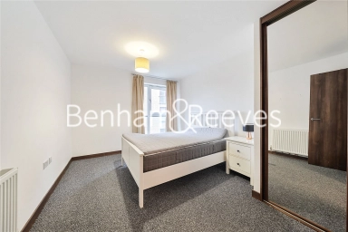 Kings Mill Way, Denham, Uxbridge - UB9 view 3