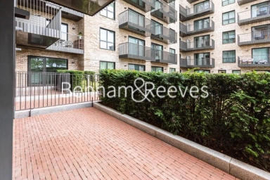 Greenleaf Walk, Southall - UB1 view 5