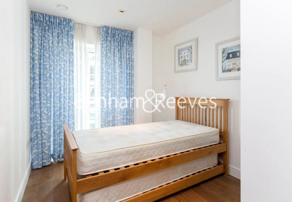 2 bedrooms apartments/flats for sale in Longfield Avenue, London - W5 view 6