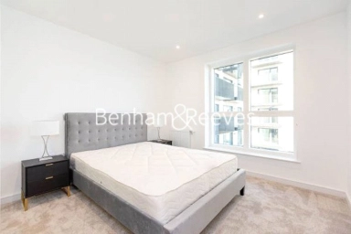 Greenleaf Walk, Southall - UB1 view 4