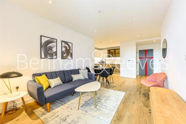 Samara Drive, Southall - UB1 view 1