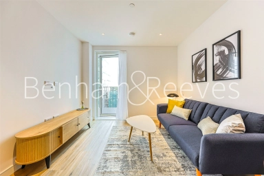 Samara Drive, Southall - UB1 view 2