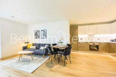 Samara Drive, Southall - UB1 view 8