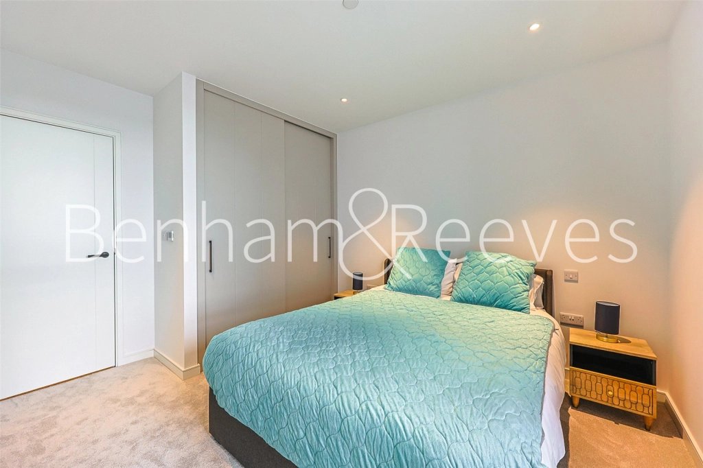 1 bedroom apartments/flats for sale in Samara Drive, Southall - UB1 view 9