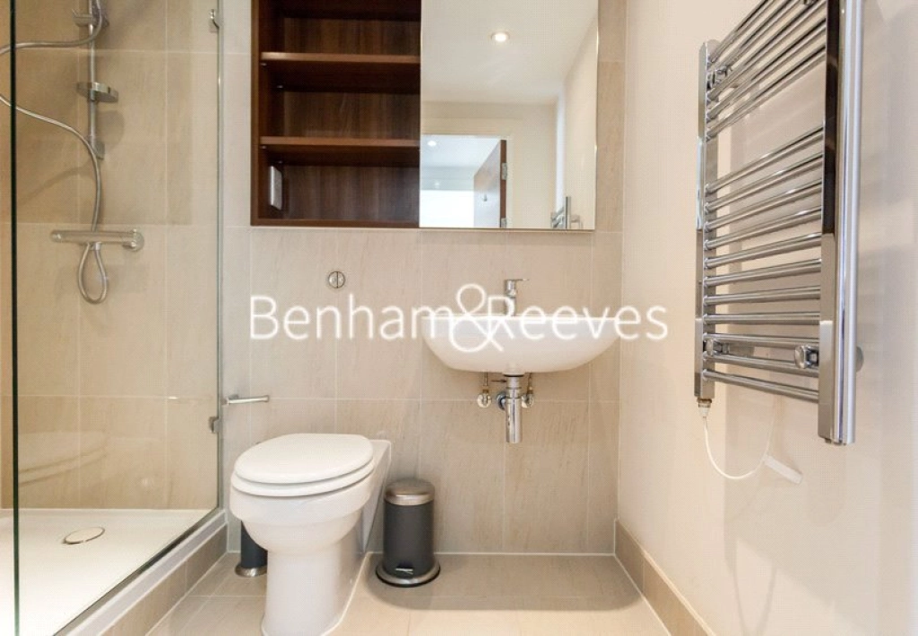 2 bedrooms apartments/flats for sale in Bromyard Avenue, London - W3 view 8