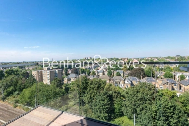 Longfield Avenue, London - W5 view 6