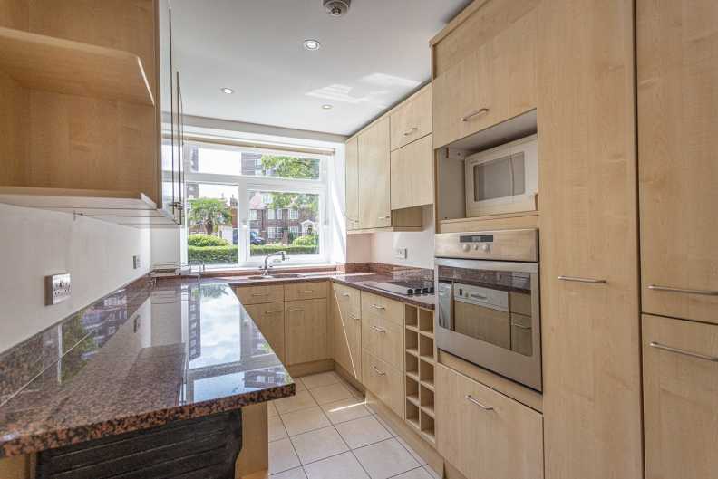 3 bedrooms apartments/flats to sale in St. John's Wood Park, St. John's Wood-image 15