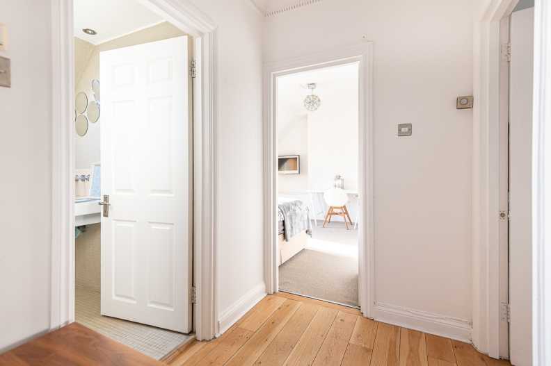 2 bedrooms apartments/flats to sale in Hollycroft Avenue, Hampstead-image 12