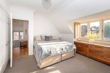 Hollycroft Avenue, Hampstead NW3 image 15