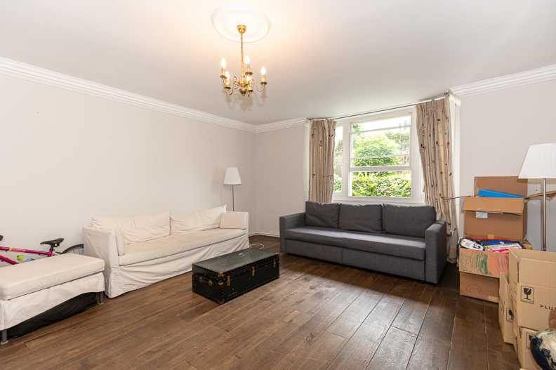 2 bedrooms apartments/flats to sale in Thurlow Road, Hampstead, London-image 11