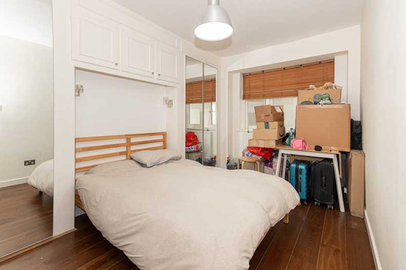 2 bedrooms apartments/flats to sale in Thurlow Road, Hampstead, London-image 7
