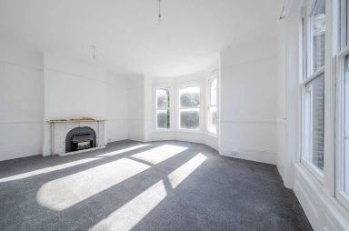 The Avenue, Brondesbury Park - NW6 view 2