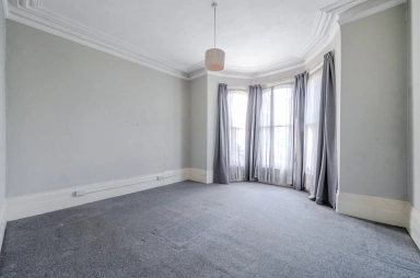 The Avenue, Brondesbury Park - NW6 view 3