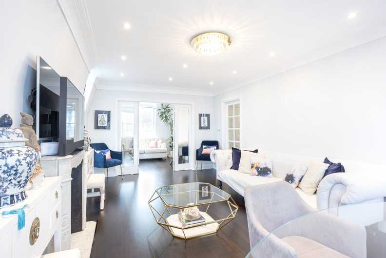 3 bedrooms apartments/flats to sale in Prince Arthur Road, Hampstead, London-image 18