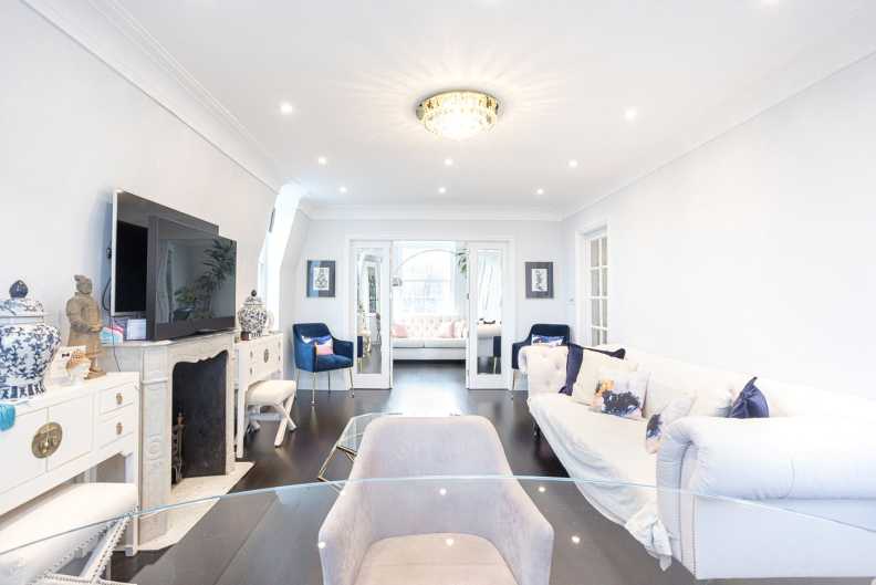 3 bedrooms apartments/flats to sale in Prince Arthur Road, Hampstead, London-image 19