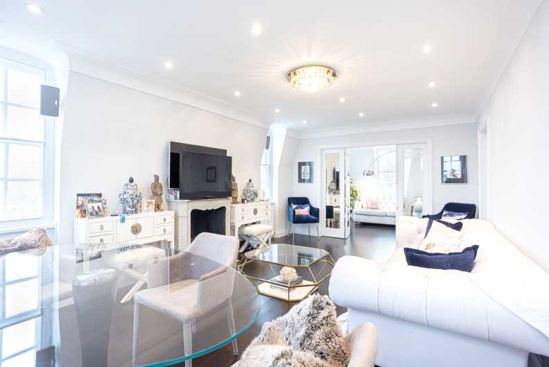 3 bedrooms apartments/flats to sale in Prince Arthur Road, Hampstead, London-image 20