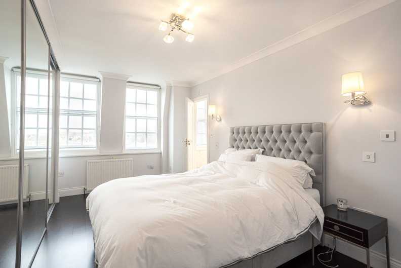 3 bedrooms apartments/flats to sale in Prince Arthur Road, Hampstead, London-image 13